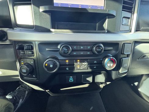 Used 2024 Ford F250 XLT image 26