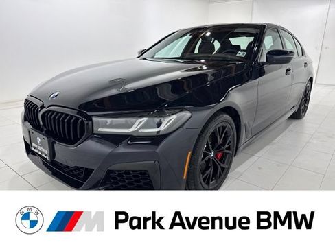 Used 2023 BMW 540i xDrive w/ M Sport Package AWD/4WD image 1