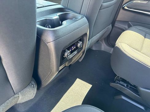 New 2026 Chevrolet Traverse LT w/ Driver Confidence Package image 14