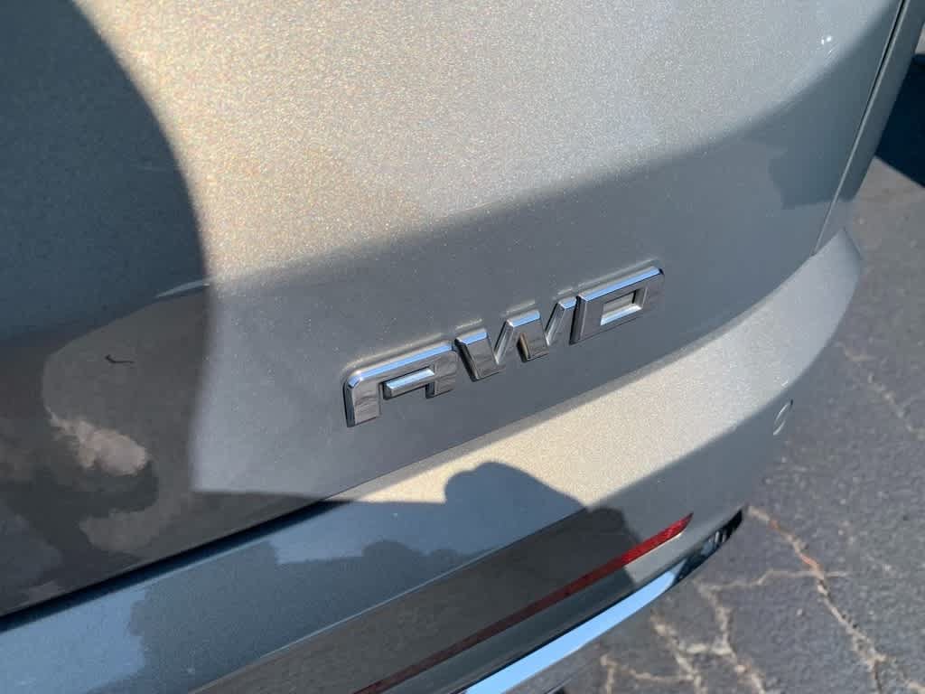 Certified 2019 GMC Acadia Denali w/ Technology Package AWD/4WD image 6
