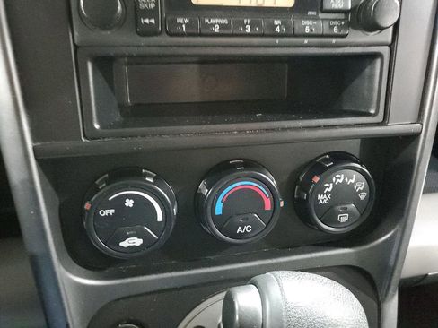 Used 2009 Honda Element LX image 31