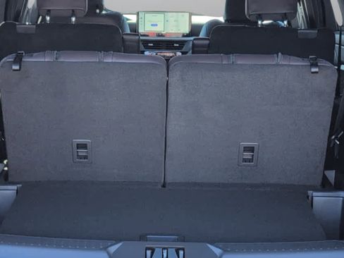 New 2025 Ford Explorer Platinum w/ Ultimate Package image 5