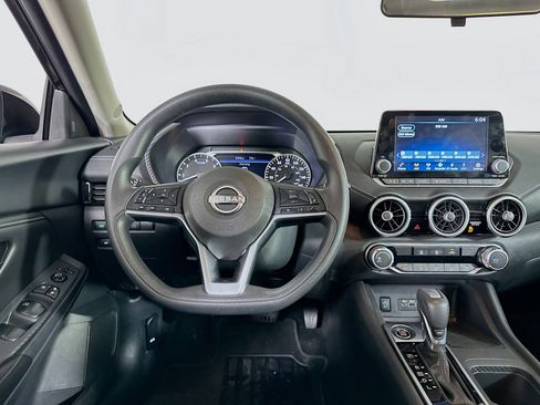 Used 2024 Nissan Sentra SV image 17