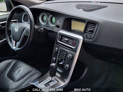 Used 2012 Volvo S60 T5 w/ Multimedia Pkg image 23