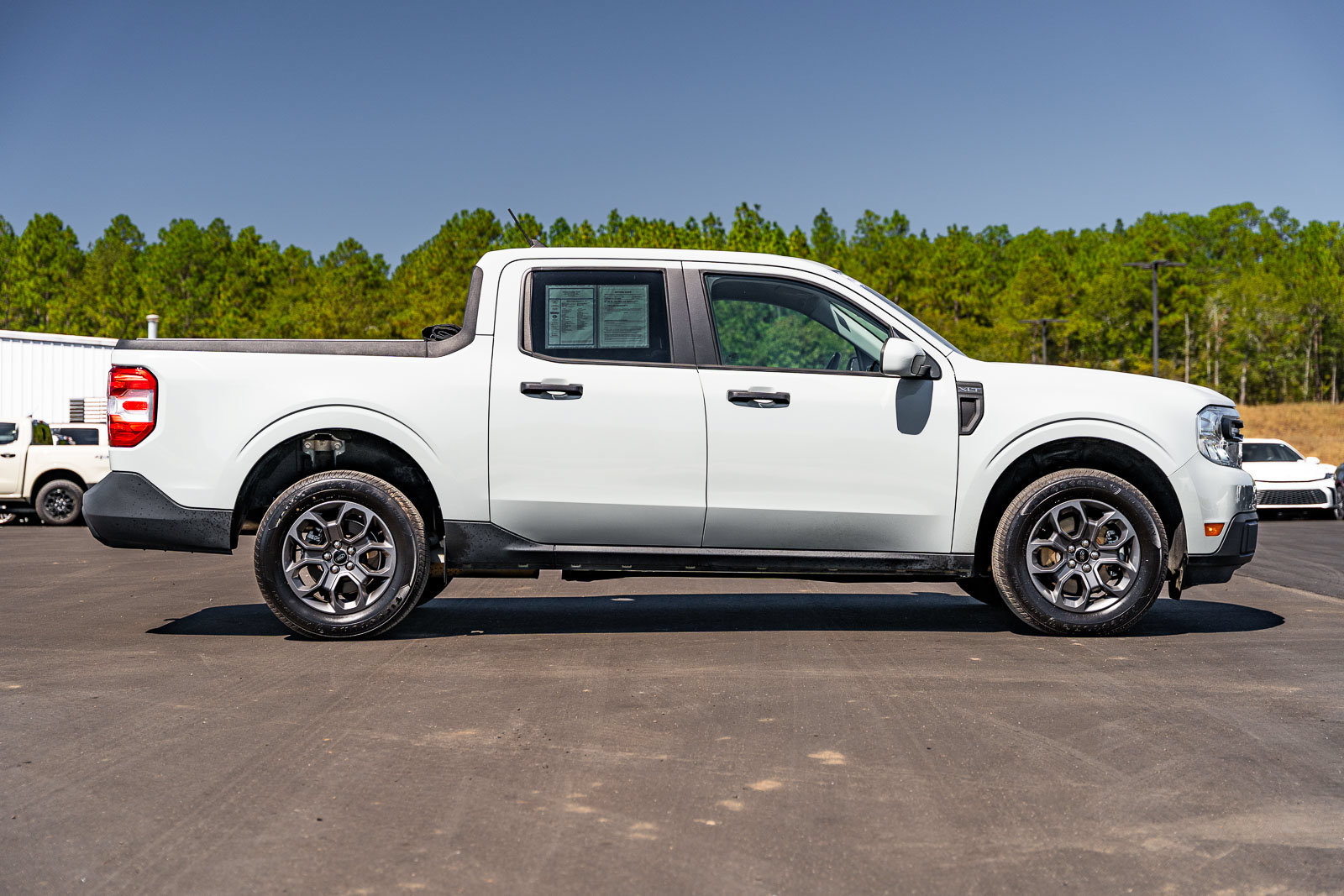 Used 2023 Ford Maverick XLT w/ XLT Luxury Package FWD image 8