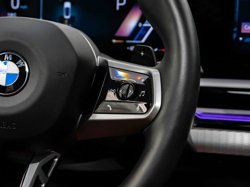 Used 2026 BMW 530i w/ M Sport Package image 22