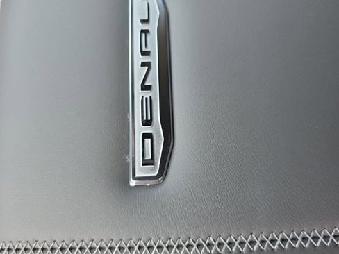 New 2026 GMC Yukon Denali AWD/4WD image 11