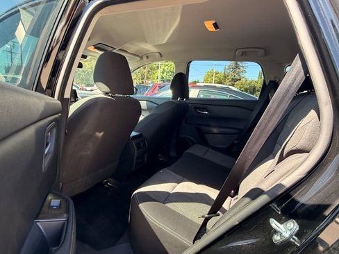 Used 2025 Nissan Rogue SV FWD image 7