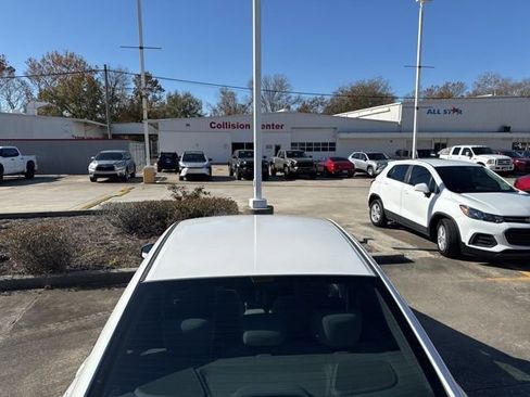 Used 2013 Honda Civic LX image 10