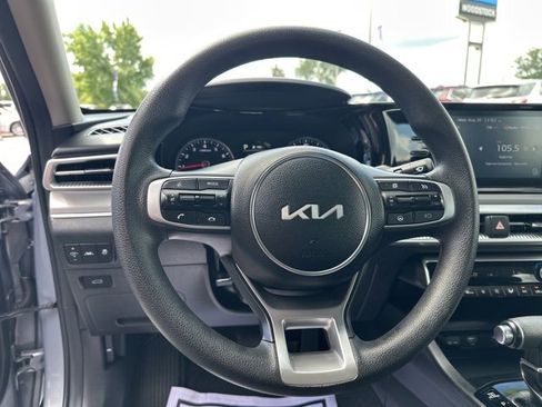 Used 2023 Kia K5 LXS image 27