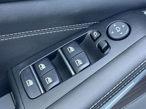 Certified 2024 BMW X5 sDrive40i w/ M Sport Package image 12