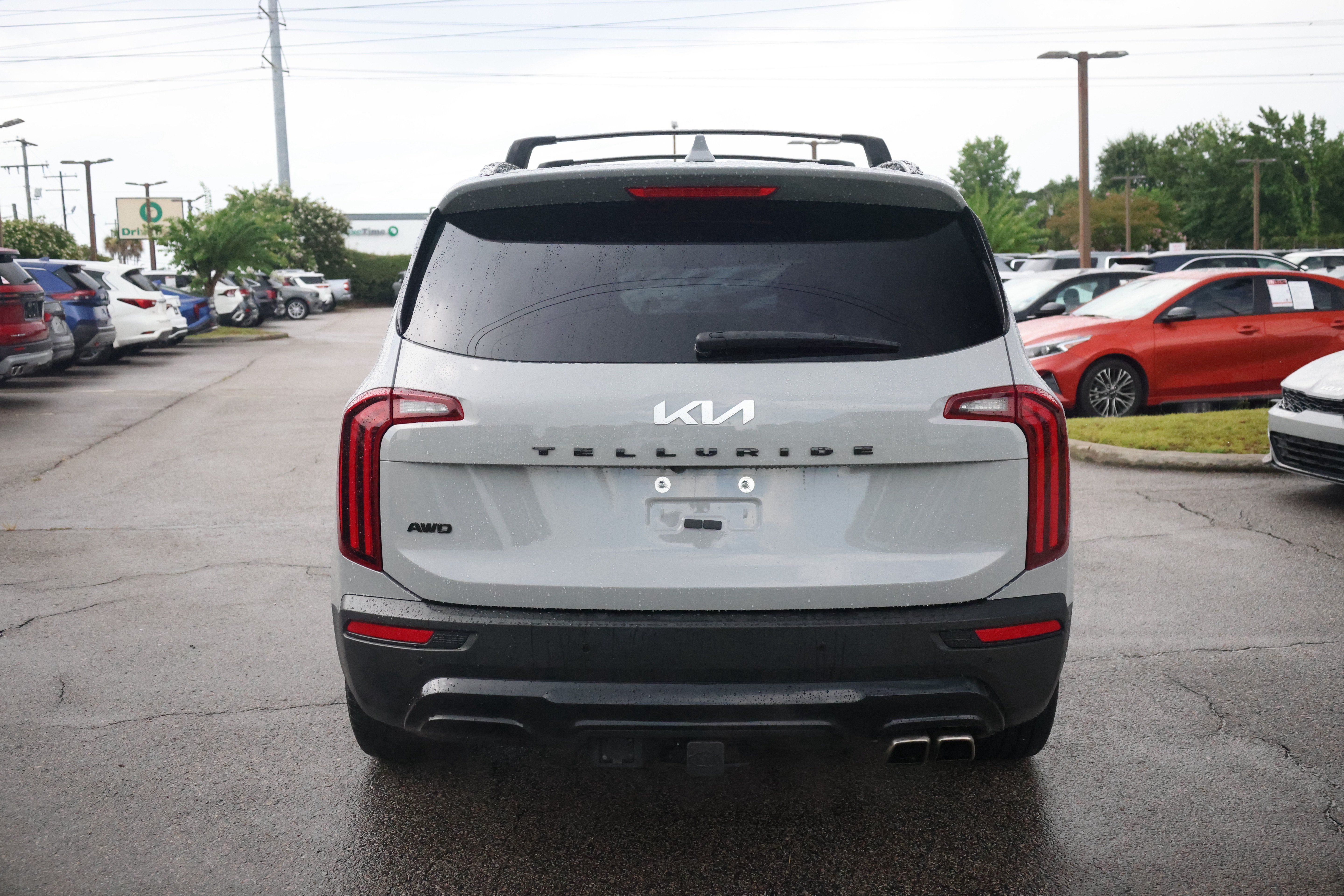 Used 2022 Kia Telluride SX w/ SX Prestige Package AWD/4WD image 4
