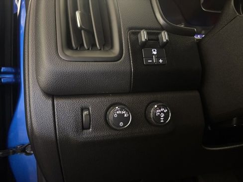 Used 2020 Chevrolet Colorado ZR2 image 13