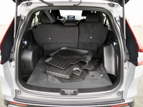 Certified 2025 Honda CR-V Sport image 7