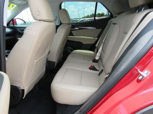 Used 2025 Buick Envision Preferred AWD/4WD image 34