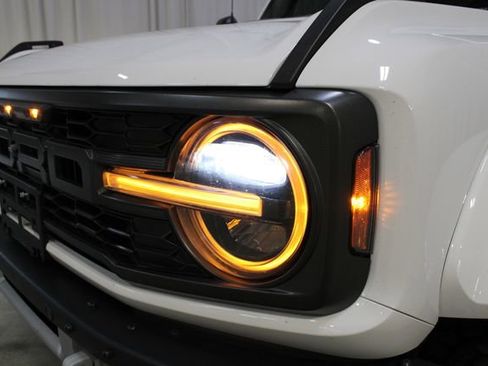 Used 2025 Ford Bronco Raptor AWD/4WD image 32