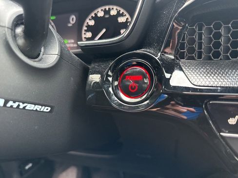 Certified 2025 Honda CR-V Sport Touring image 19