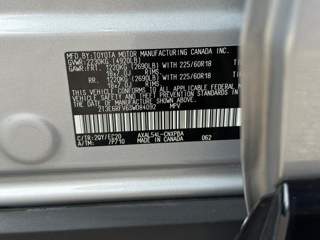 Used 2025 Toyota RAV4 XSE w/ Weather Package AWD/4WD image 31
