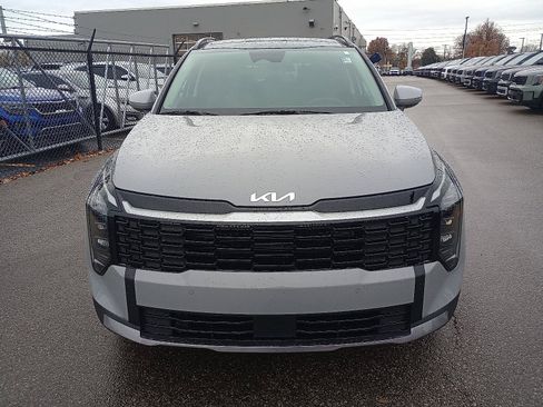 New 2026 Kia Sportage EX image 3