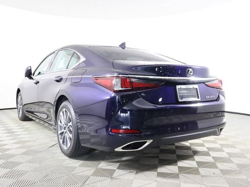 Used 2022 Lexus ES 350 w/ Premium Package image 4