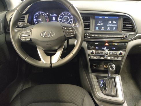 Used 2020 Hyundai Elantra Value Edition w/ Cargo Package (C1) FWD image 22