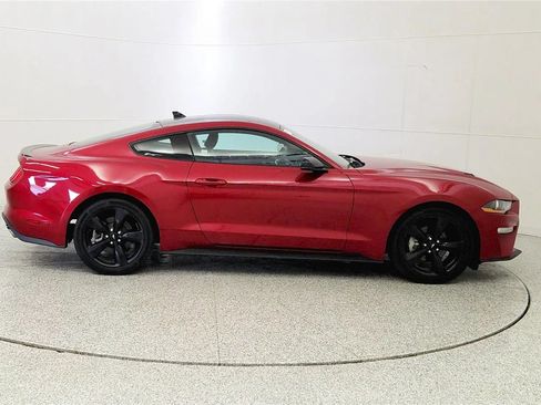 Used 2023 Ford Mustang Coupe RWD image 8