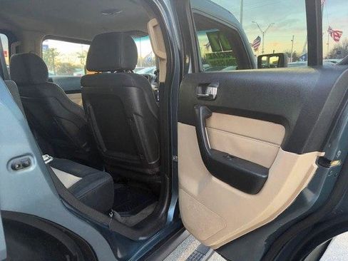 Used 2007 HUMMER H3 image 13