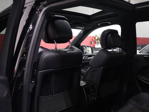 Used 2019 Mercedes-Benz GLS 63 AMG 4MATIC w/ AMG Night Styling Package image 41