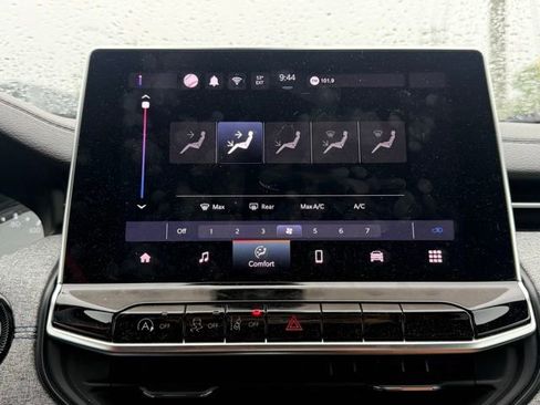 Used 2024 Jeep Compass Sport AWD/4WD image 23