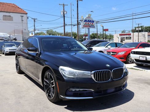 Used 2016 BMW 740i RWD image 1