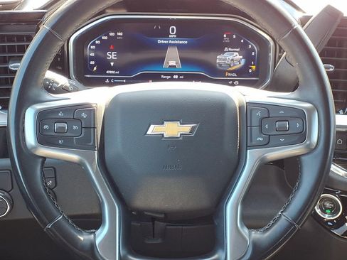 Used 2024 Chevrolet Silverado 2500 LT RWD image 18