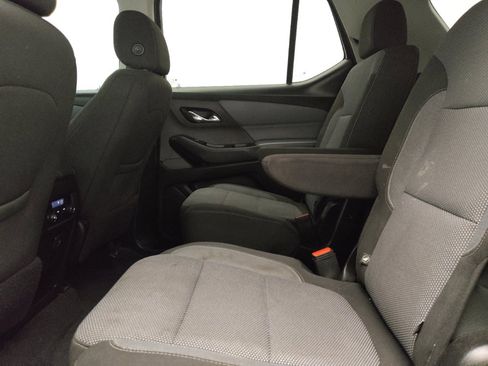 Used 2019 Chevrolet Traverse LT FWD image 18