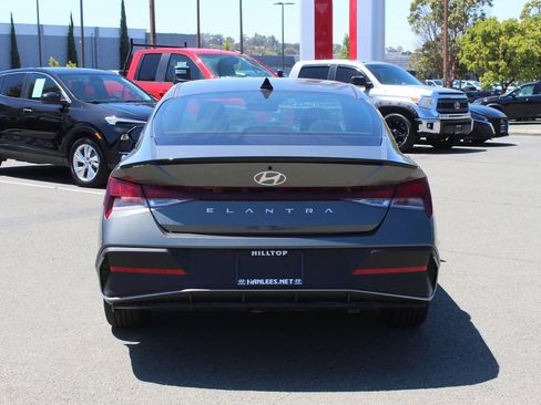 New 2026 Hyundai Elantra Sport FWD image 8
