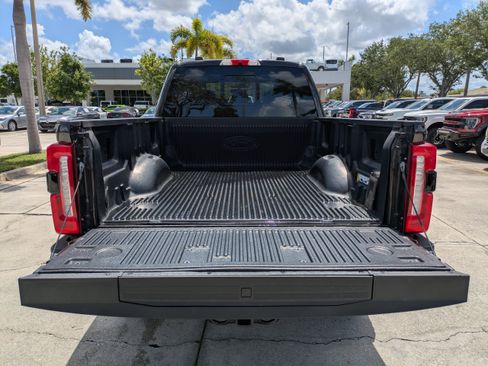 Certified 2024 Ford F250 Lariat w/ Tremor Off-Road Package AWD/4WD image 13