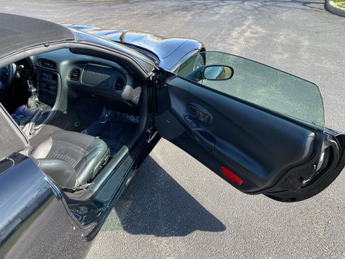 Used 1999 Chevrolet Corvette Convertible w/ Memory Pkg image 26