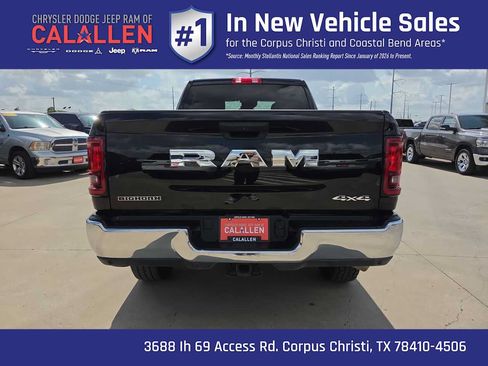 Used 2026 RAM 2500 Big Horn AWD/4WD image 13