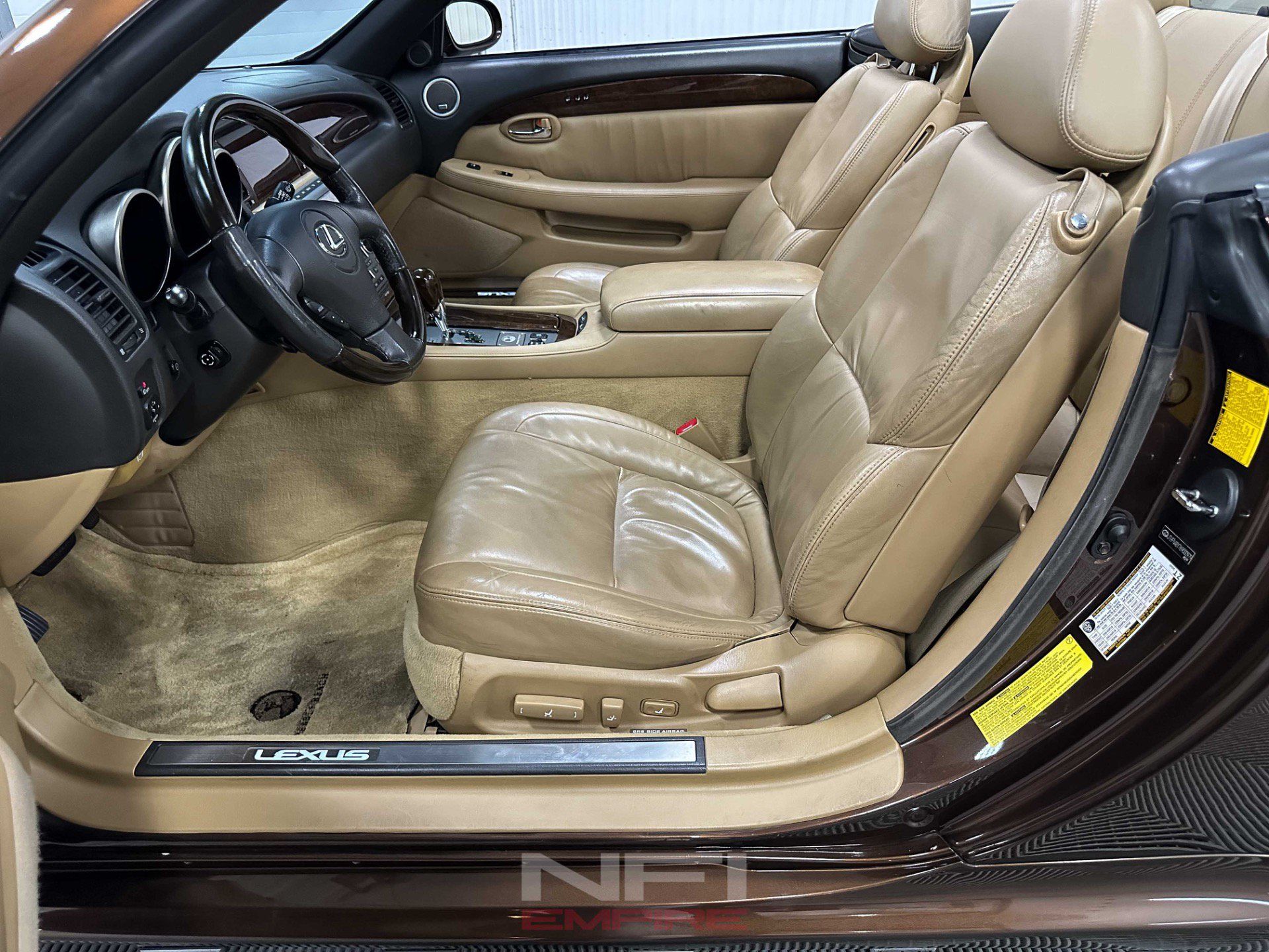 Used 2006 Lexus SC 430 Convertible RWD image 33