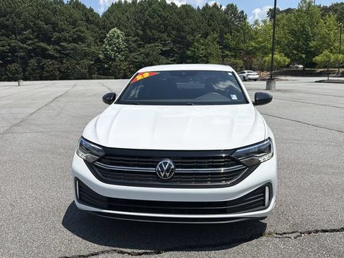 Used 2023 Volkswagen Jetta Sport FWD image 2