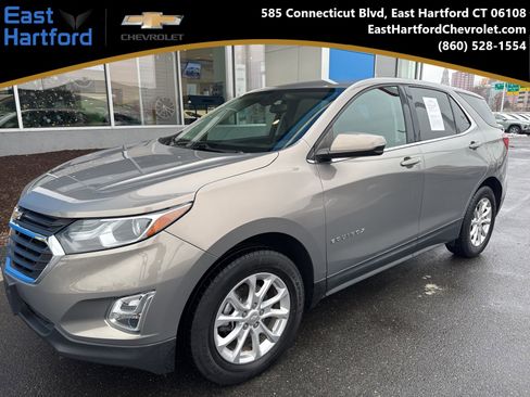 Used 2018 Chevrolet Equinox LT image 1