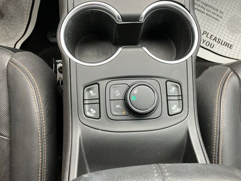 Used 2020 GMC Terrain SLT w/ Preferred Package image 20