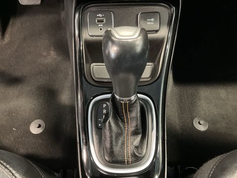 Used 2020 Jeep Compass Limited image 16