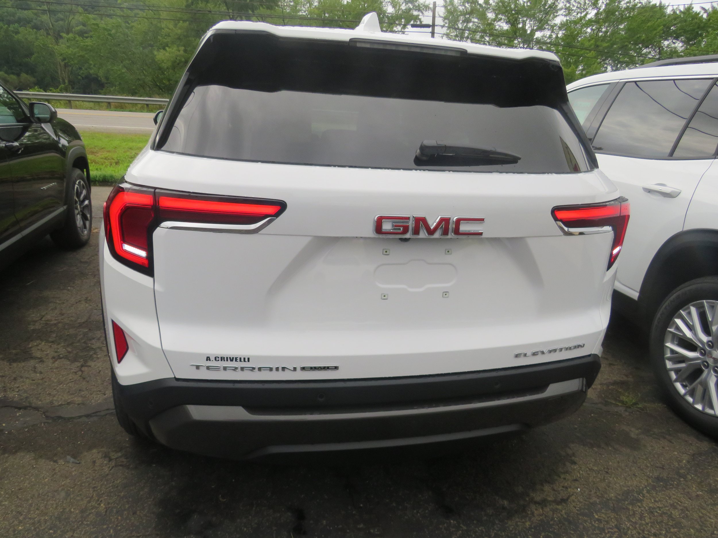 New 2027 GMC Terrain Elevation w/ LPO, Floor Liner Package AWD/4WD image 5