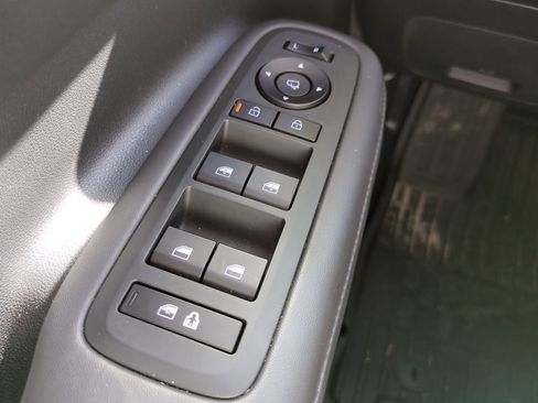 Used 2024 Hyundai Santa Fe Limited image 24