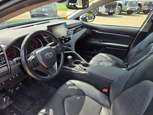 Used 2022 Toyota Camry XSE w/ Cold Weather Package FWD image 13