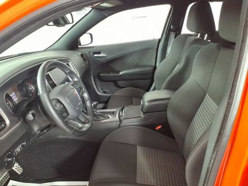 Used 2022 Dodge Charger R/T w/ Harman/Kardon Audio Group image 12