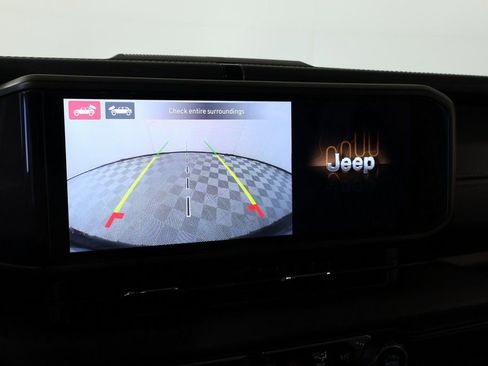 Used 2024 Jeep Wrangler Sahara w/ Technology Group image 6