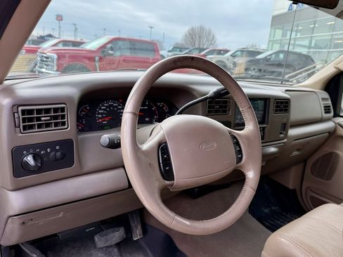 Used 2002 Ford F250 Lariat image 8
