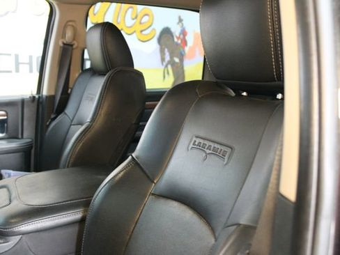 Used 2016 RAM 1500 Laramie image 17