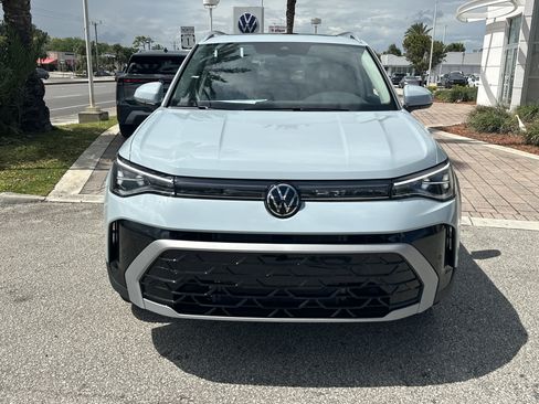 New 2026 Volkswagen Taos SEL AWD/4WD image 3