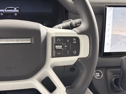 New 2025 Land Rover Defender 110 S image 13